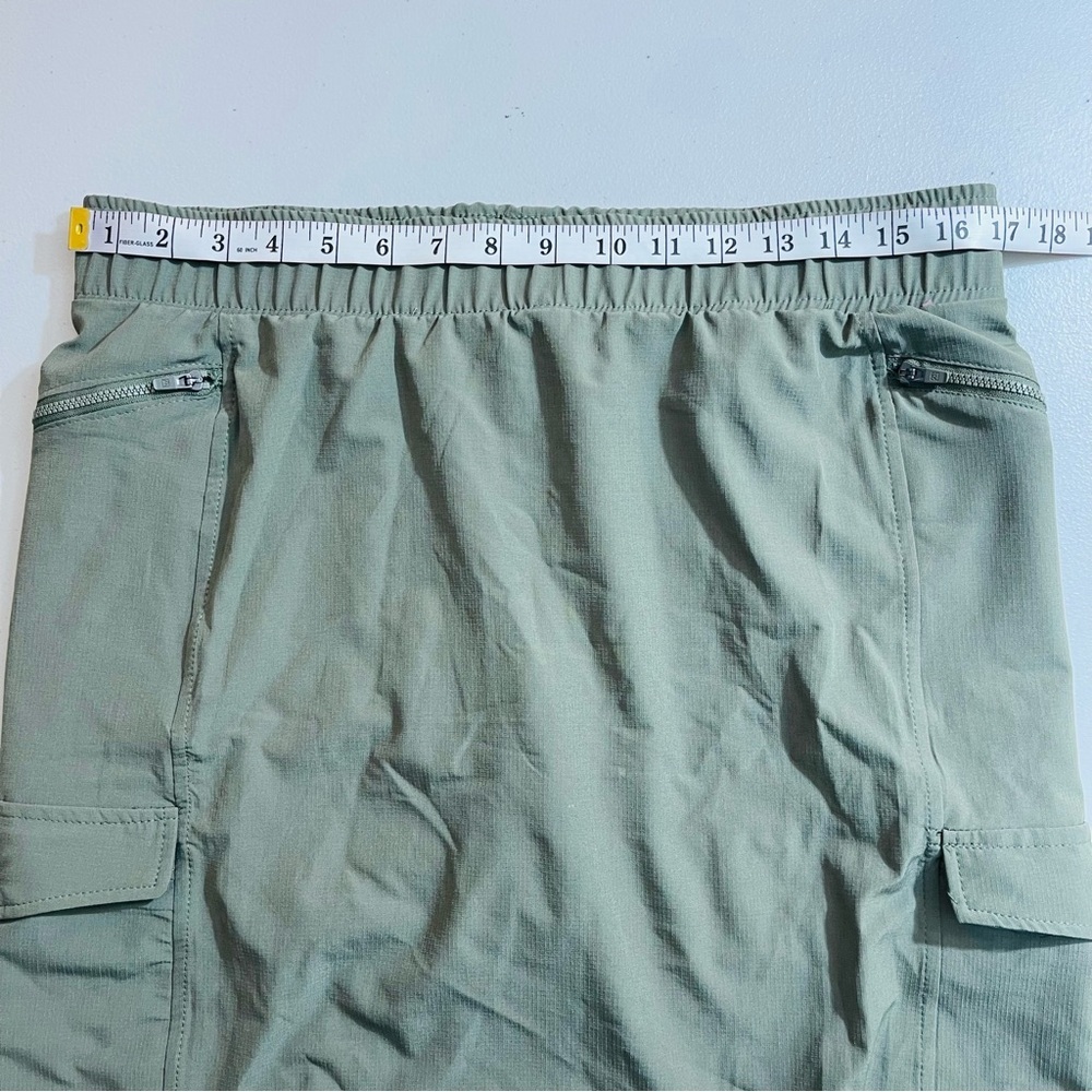 Avalanche Olive Green Outdoor Hiking Cargo Skort Women Size Medium Activewear - Picture 8 of 10
